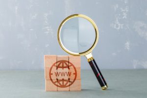 Jak wybrać właściwą domenę dla naszej strony