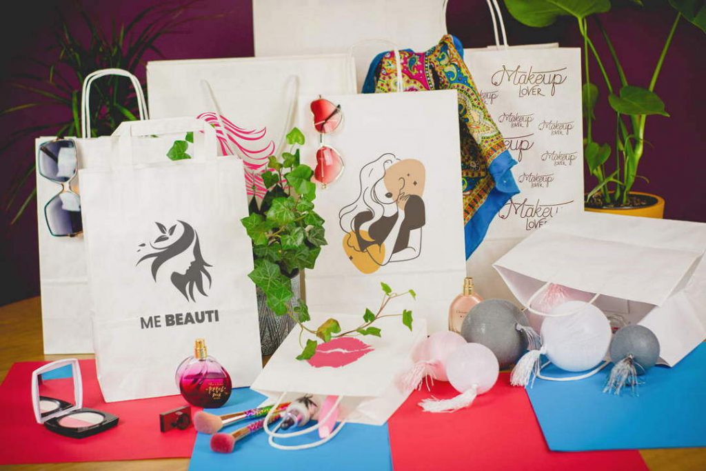 dodać torbie papierowej dodatkowego blasku